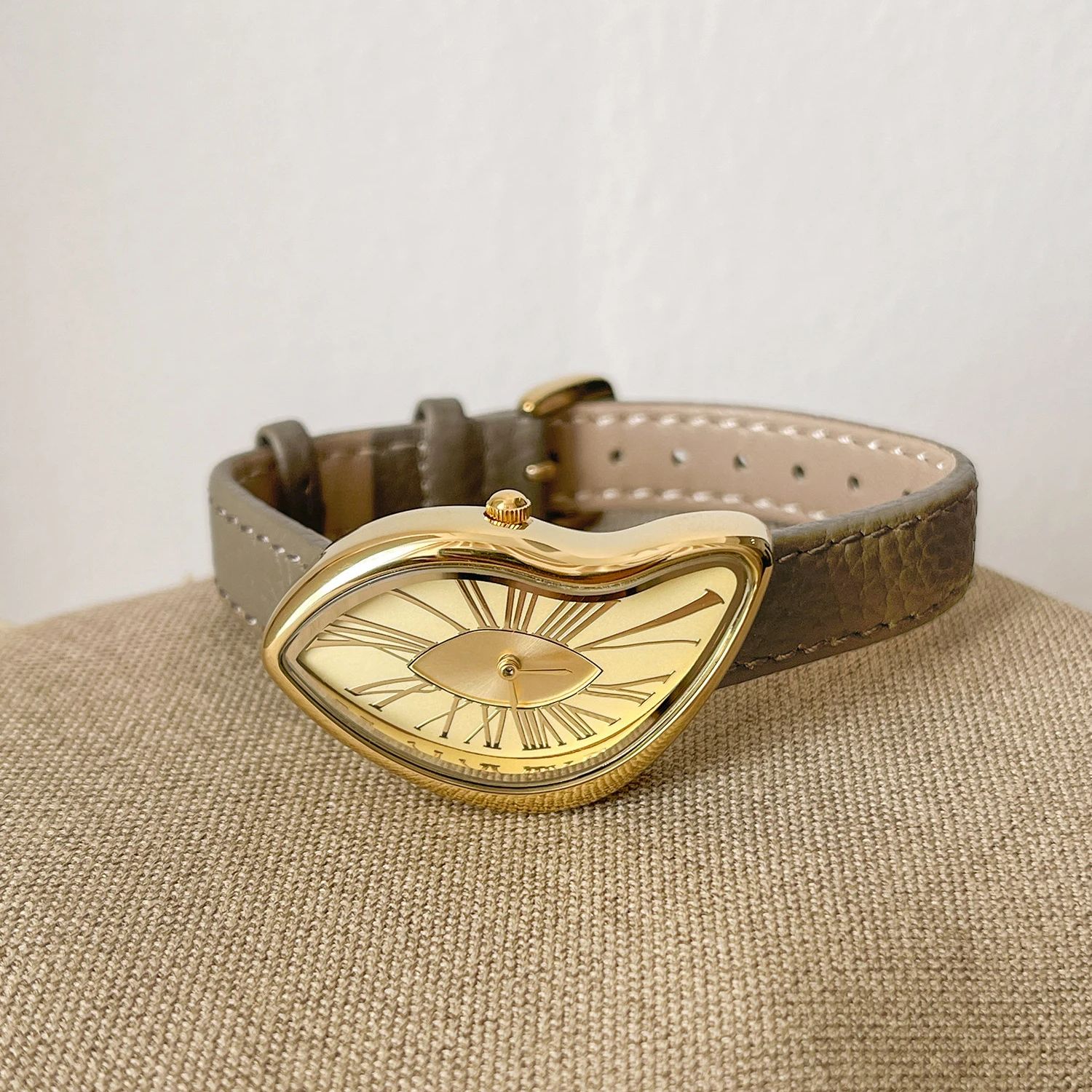 High end Retro Creative Watch  - огляд і ціна Cartier Watch Tank
