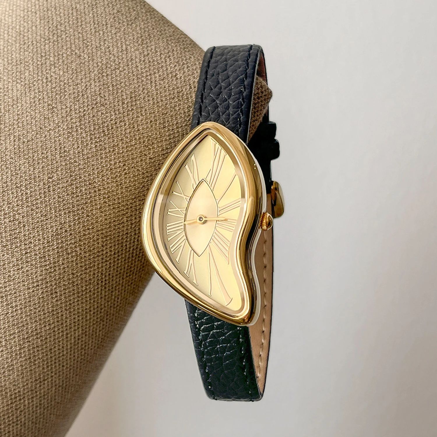 High end Retro Creative Watch  - огляд і ціна Cartier Watch Tank