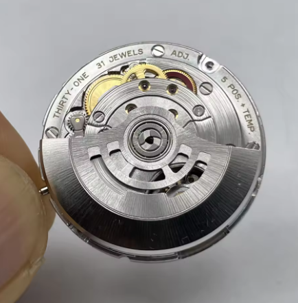 New 40MM GMT Watch for Men 328 - огляд і ціна Cartier Watch Santos